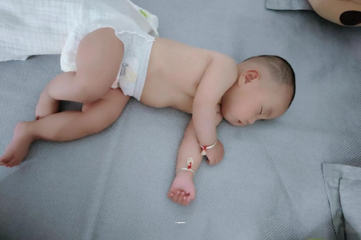 儋州宝宝发烧可以喝牛奶吗